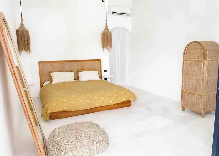 Renovated 2bd Oasis With Pool - Casaera In Main Hub * سمينياك